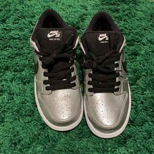 Nike SB Dunk Low Pro Brand New